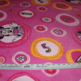 Fleece Adorable Minnie Mouse on pink
